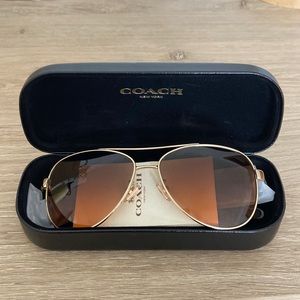 Coach authentic sunglasses, brand new, perfect condition